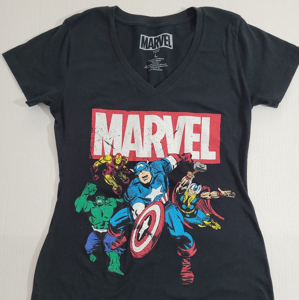 MARVEL CAPTAIN AMERICA Avengers Graphic V neck Tee Black T shirt Womams Size L